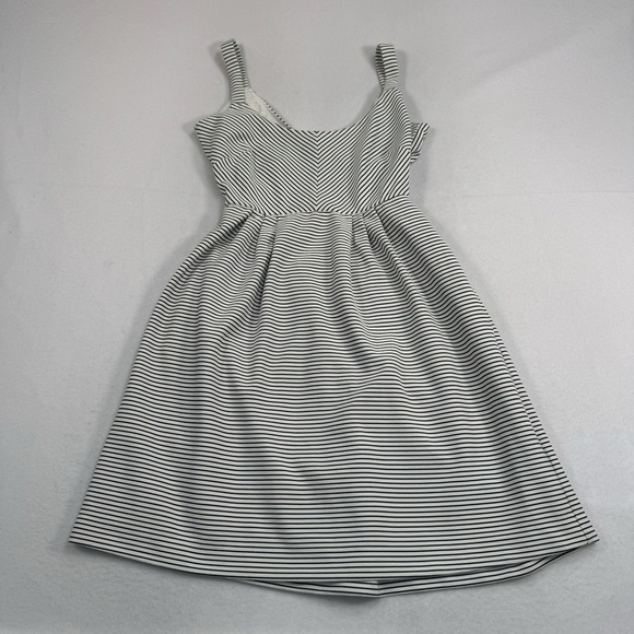 Anthroplogie Postmark Crossback Rolo Mini Dress Womens Size Medium Black Stripe - Picture 1 of 13